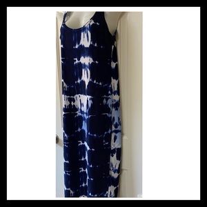 Love tye dye blue & white t shirt dress